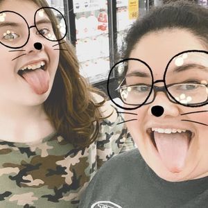 Meet your Posher, Ashley